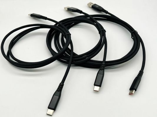 1m zwarte USB-gevormde kabel assemblage UL2725 28Awg voor snelle data synchronisatie en opladen