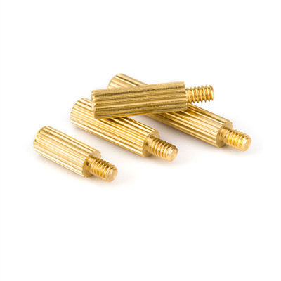 Mannelijke Messing Spacer Studs Met Metric Thread Interne Externe Knurled Standoff Op maat