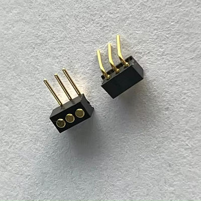 1.27mm 3pins rechthoekige dip type messing spring geladen magnetische Pogo pin connector