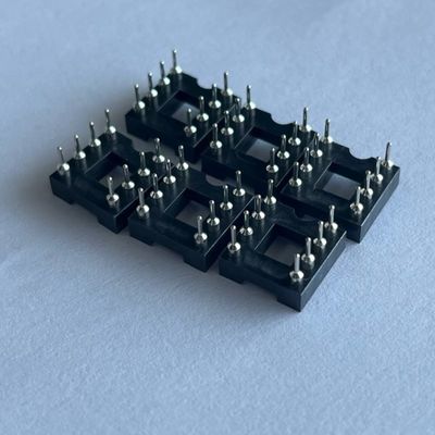 2.54mm 8 Pin IC Socket Connector Vrouwelijke Rechte Pin Header PBT Isolatie materiaal Zwart